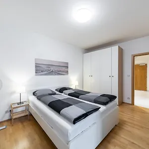 Garden Towers Appartement Praag
